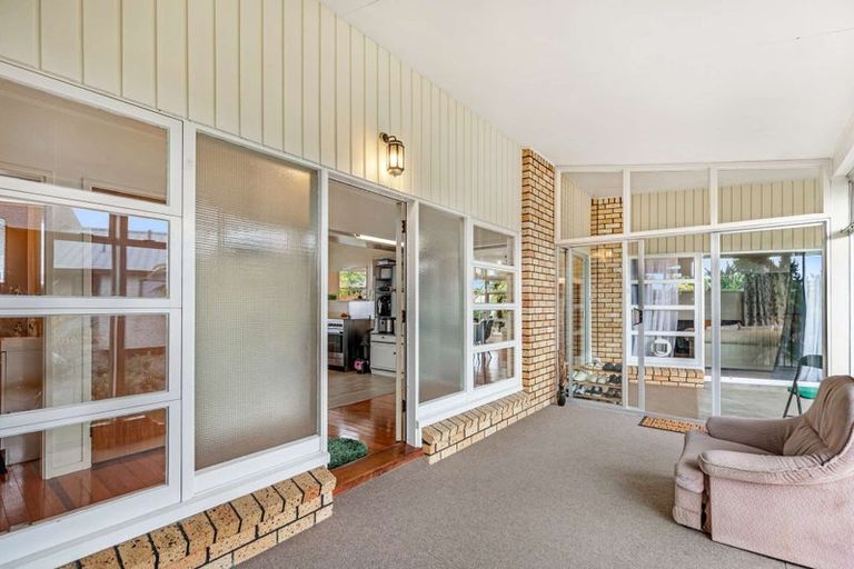 Photo of property in 17 Glen Street, Levin, 5510