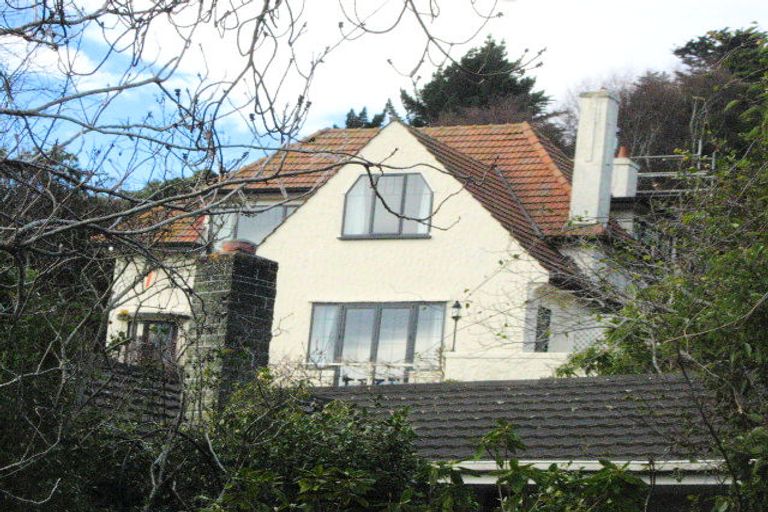 Photo of property in 26b Howard Street, Macandrew Bay, Dunedin, 9014