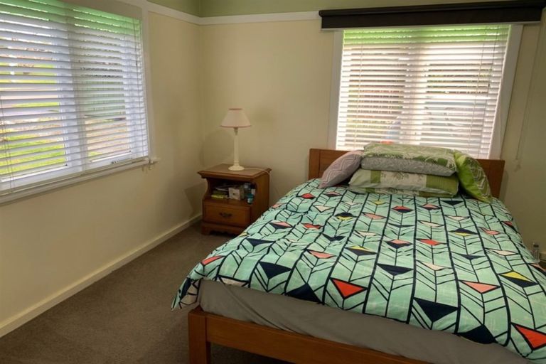 Photo of property in 1/16 Opaheke Road, Papakura, 2110