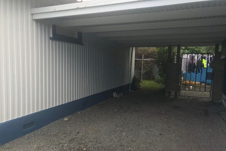 Photo of property in 3-7 Domain Road, Haumoana, 4102