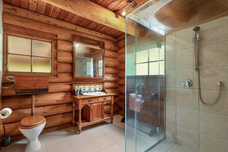 Photo of property in 36 Waiotahi Road, Thames, 3500