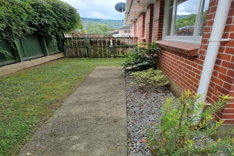 Photo of property in 1090a Fergusson Drive, Clouston Park, Upper Hutt, 5018