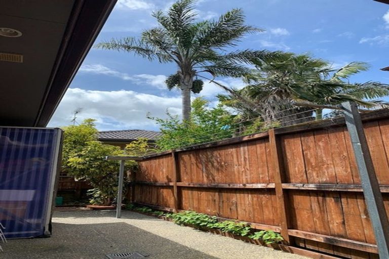 Photo of property in 26 Baltersan Drive, Flat Bush, Auckland, 2016
