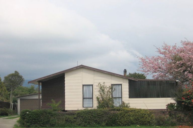 Photo of property in 19 Aspen Place, Owhata, Rotorua, 3010