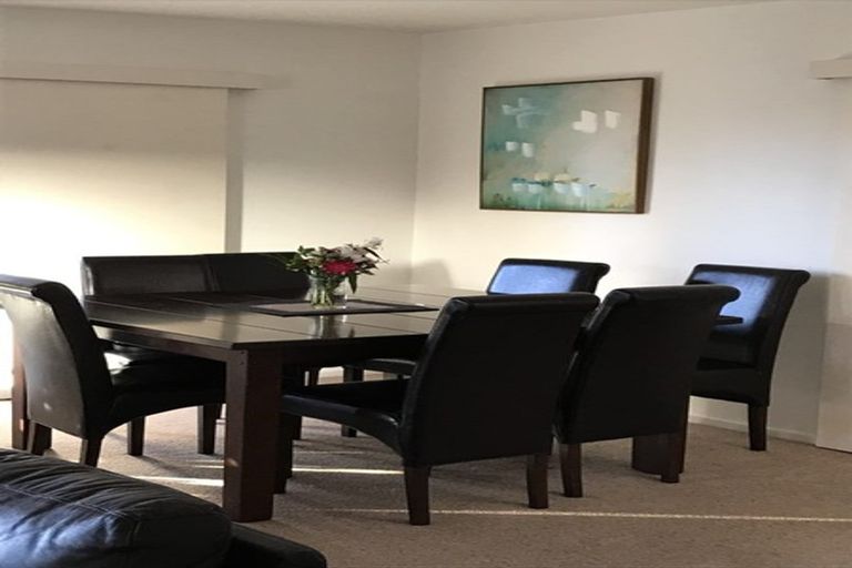 Photo of property in 2/54 Dominion Street, Takapuna, Auckland, 0622