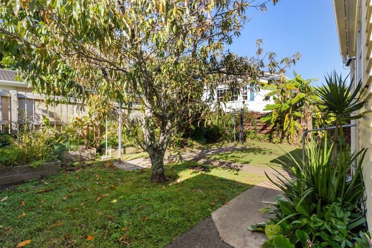 Photo of property in 1/26 Byron Avenue, Takapuna, Auckland, 0622