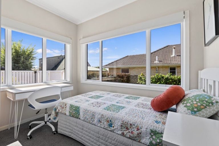 Photo of property in 34 Hinton Avenue, Forest Lake, Hamilton, 3200