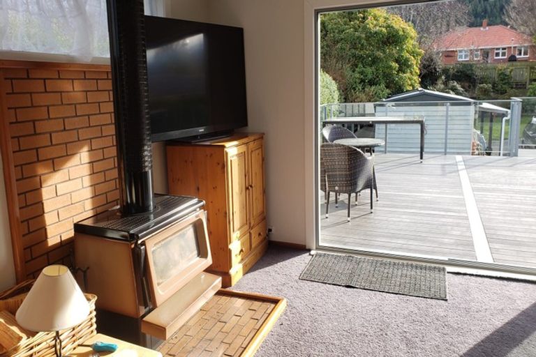 Photo of property in 26 Skerries Street, Outram, 9019