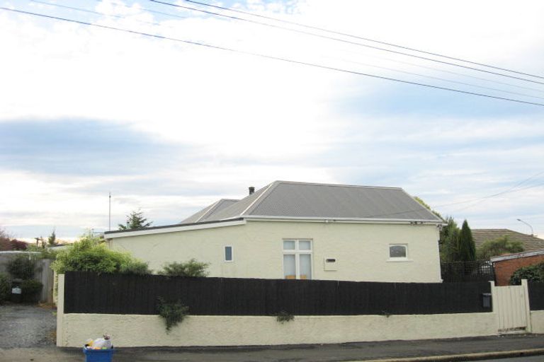 Photo of property in 8 Stanley Street, Kenmure, Dunedin, 9011