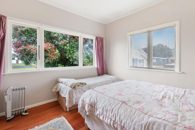 Photo of property in 27 Dillon Street, Waihi Beach, 3611