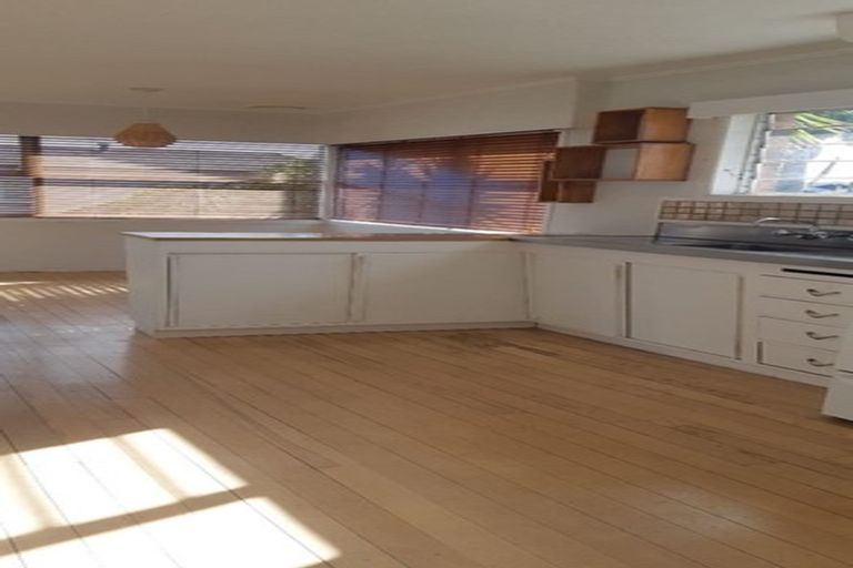 Photo of property in 1a Coronation Street, Belmont, Auckland, 0622