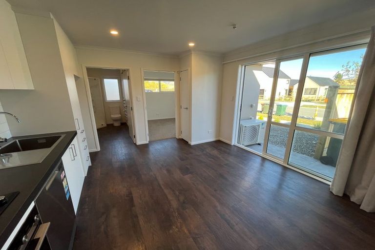 Photo of property in 15 Lincoln Road, Henderson, Auckland, 0610