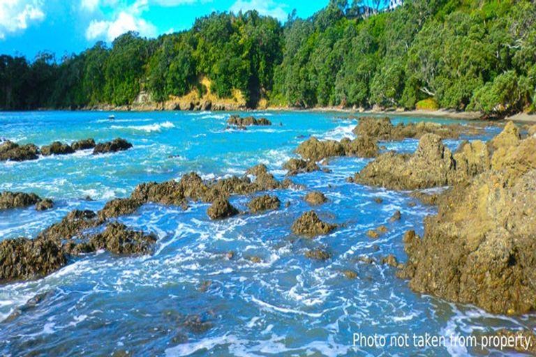 Photo of property in 8313 State Highway 35, Whanarua Bay, Te Kaha, 3199