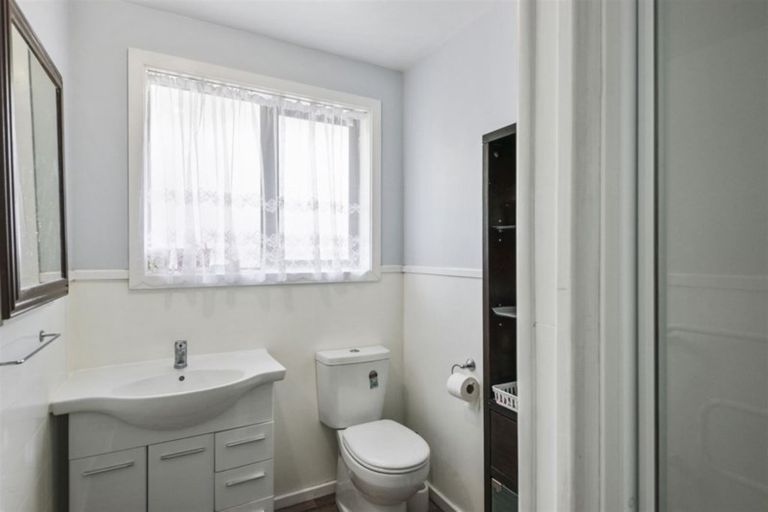 Photo of property in 12 Marshwood Place, Sockburn, Christchurch, 8042