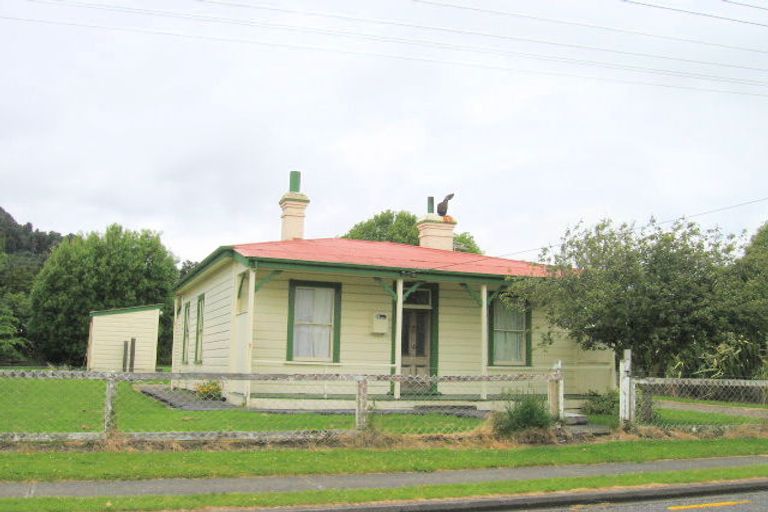 Photo of property in 23 Railway Row, Ohakune, 4625