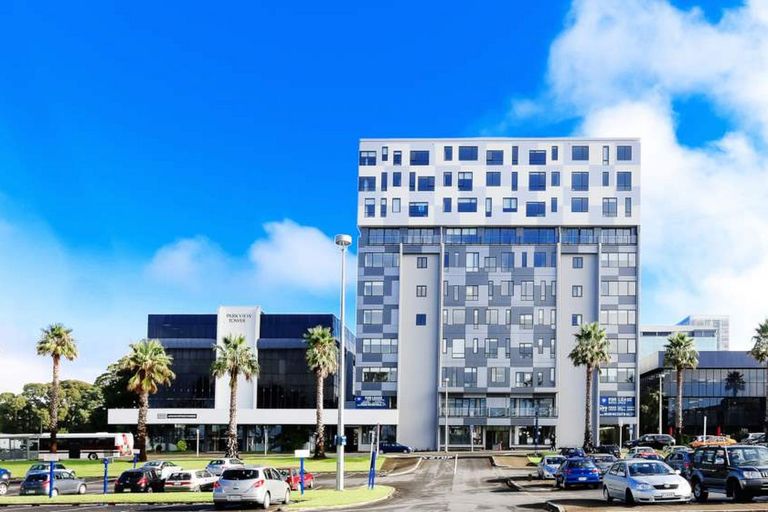 Photo of property in Twin Towers, 306/17 Putney Way, Manukau, Auckland, 2104