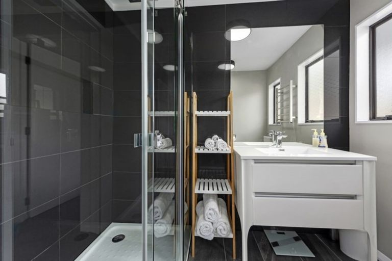 Photo of property in 14 Donegal Grove, Birchville, Upper Hutt, 5018