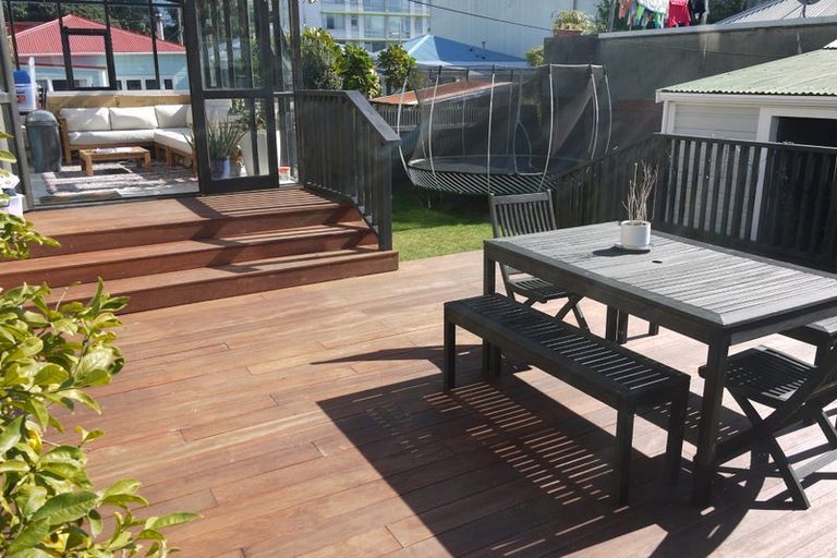 Photo of property in 9 Roy Street, Newtown, Wellington, 6021