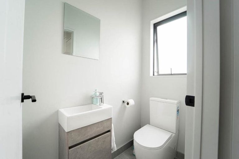 Photo of property in 78 Fisher Parade, Sunnyhills, Auckland, 2010