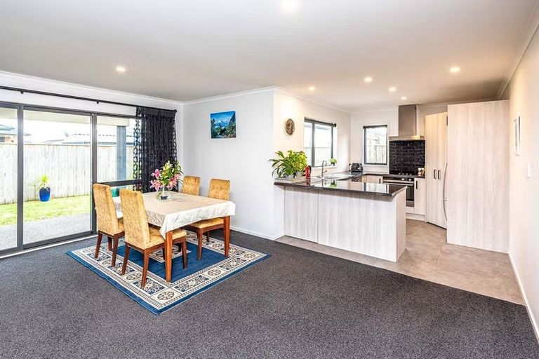 Photo of property in 16 Simon Street, Tawhero, Whanganui, 4501