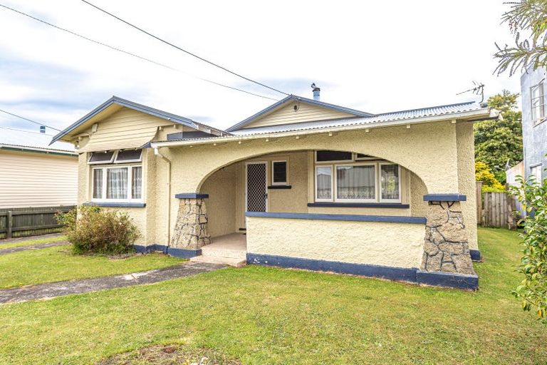 Photo of property in 18 Field Street, Aramoho, Whanganui, 4500