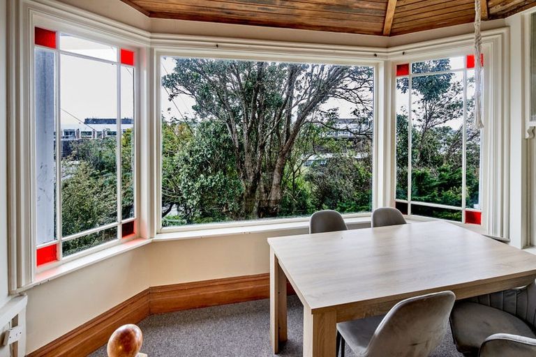 Photo of property in 64 Kelburn Parade, Kelburn, Wellington, 6012