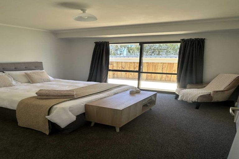 Photo of property in 6/1551 Great North Road, Waterview, Auckland, 1026