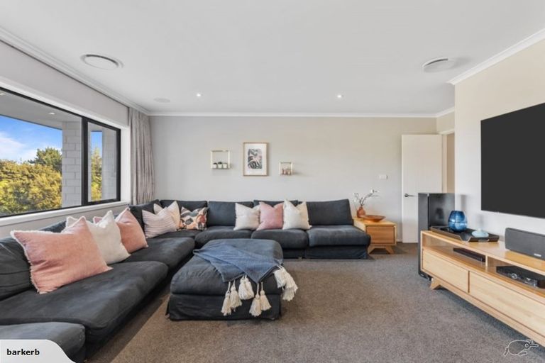 Photo of property in 108 Vaughans Road, Long Bay, Albany, 0792