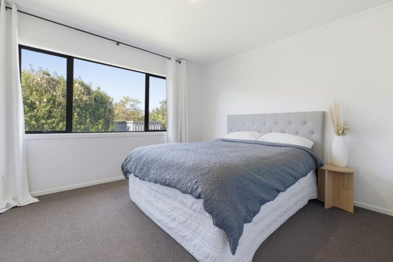 Photo of property in 32 Webb Place, Papamoa Beach, Papamoa, 3118