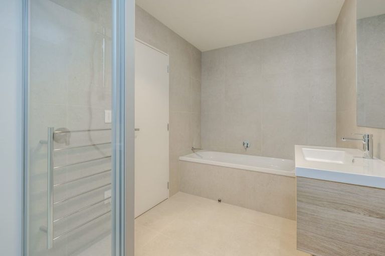 Photo of property in 23 Adlam Lane, Takanini, 2112