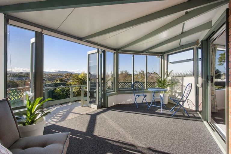 Photo of property in 16 Donegal Place, Katikati, 3129