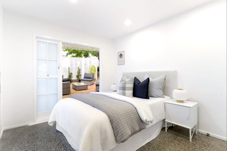 Photo of property in 4a Tramway Road, Beach Haven, Auckland, 0626