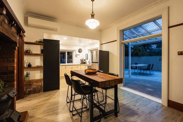 Photo of property in 16 Burnett Street, Calton Hill, Dunedin, 9012