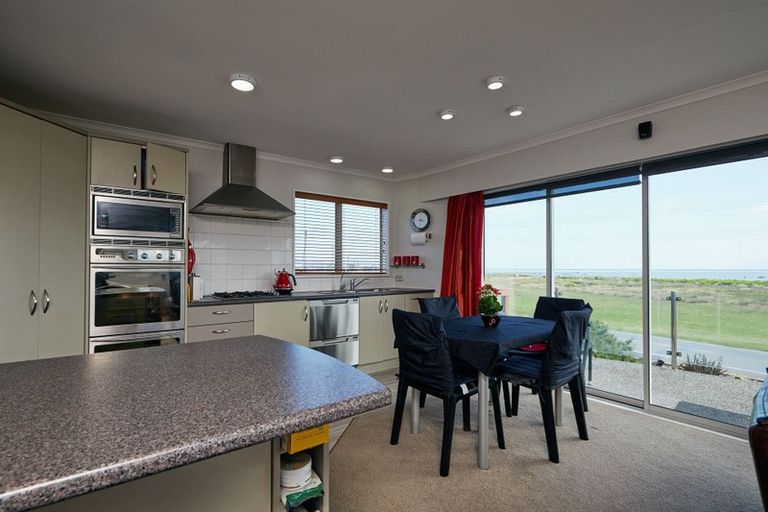 Photo of property in 69 South Bay Parade, South Bay, Kaikoura, 7300