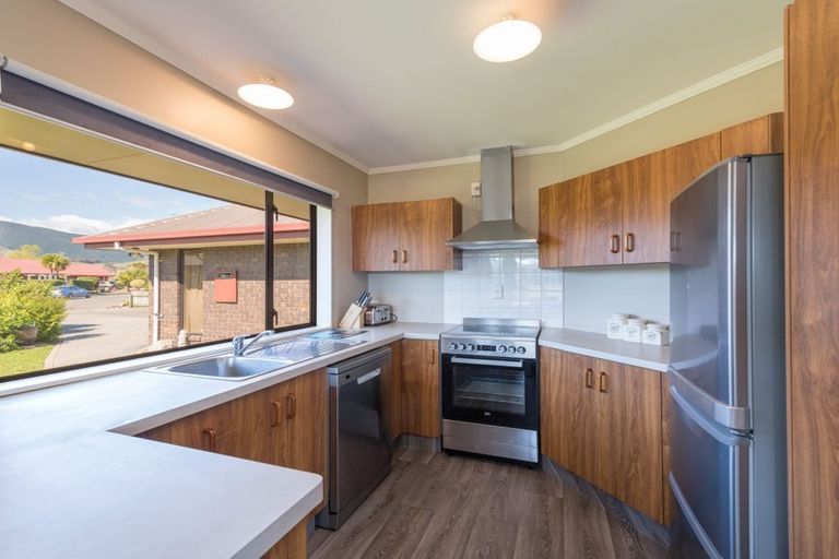 Photo of property in 88 Aldinga Avenue, Stoke, Nelson, 7011