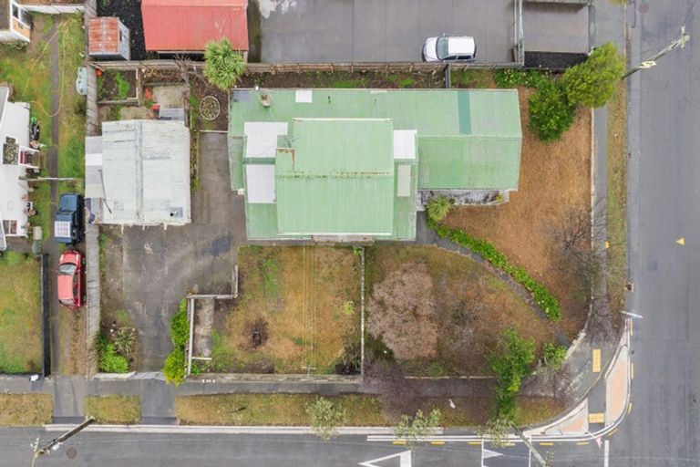 Photo of property in 15 Rowan Avenue, Aranui, Christchurch, 8061