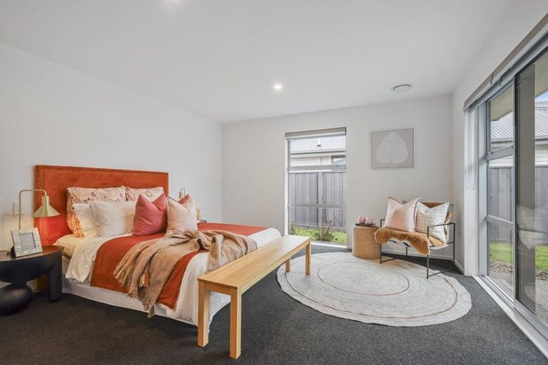 Photo of property in 6 Peter Place, Rangiora, 7400