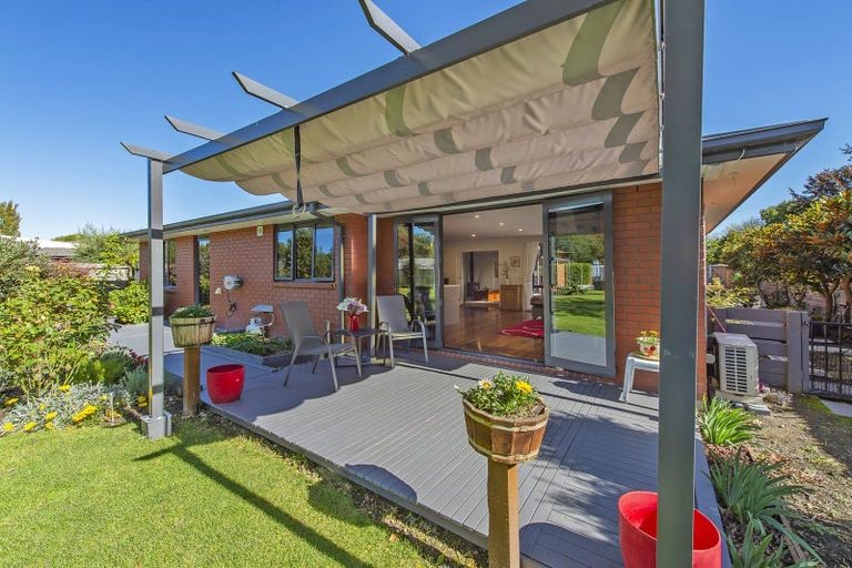 Photo of property in 23 Bridge Street, Southbridge, 7602