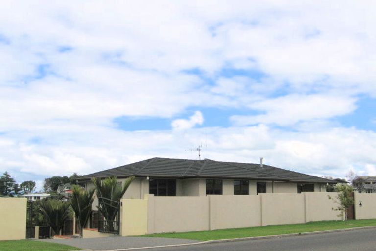 Photo of property in 270 Grange Road, Otumoetai, Tauranga, 3110