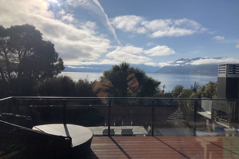 Photo of property in 216 Lakeview Terrace, Lake Hawea, Wanaka, 9382