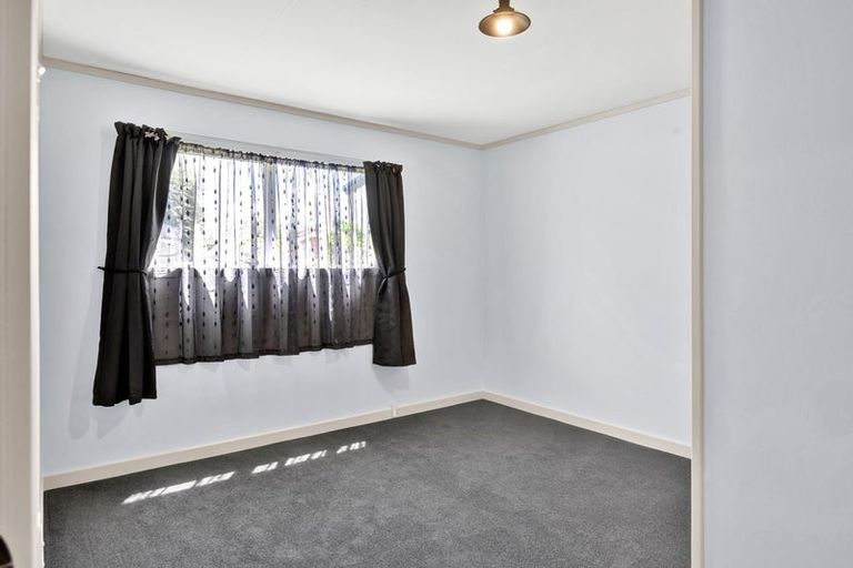 Photo of property in 80 Conway Road, Eltham, 4322