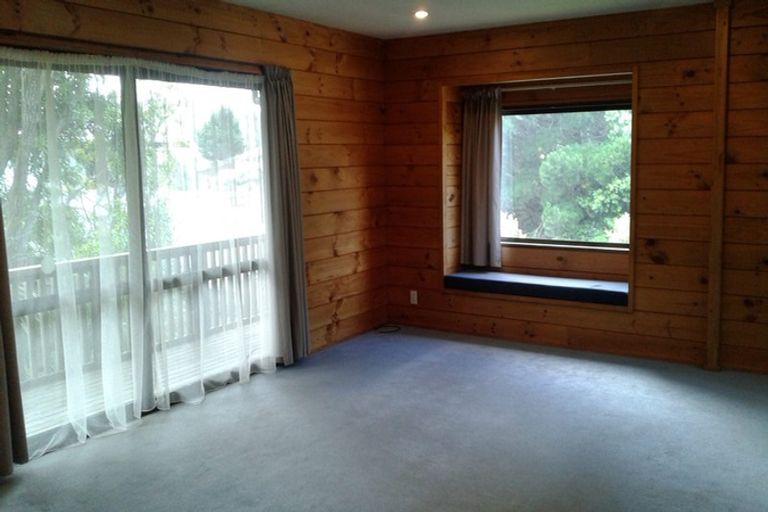 Photo of property in 105 Logie Street, Stokes Valley, Lower Hutt, 5019