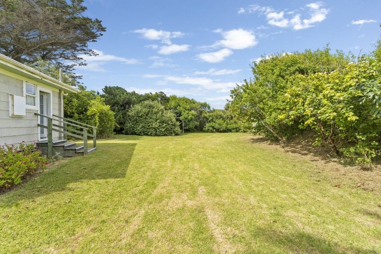 Photo of property in 39a Tasman Road, Otaki Beach, Otaki, 5512