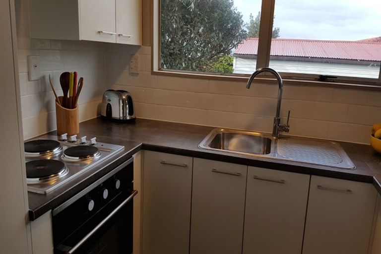 Photo of property in 183 Coxhead Road, Wattle Downs, Auckland, 2103