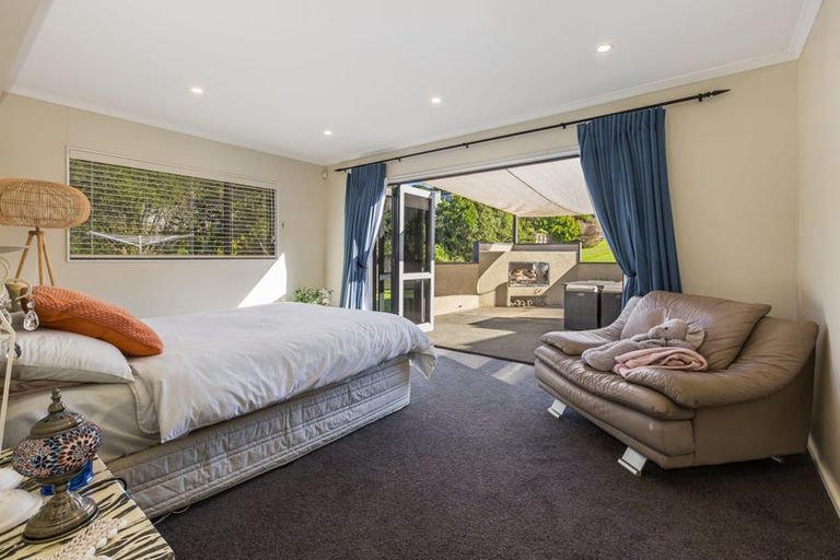 Photo of property in 8 Bowman Place, Whitby, Porirua, 5024