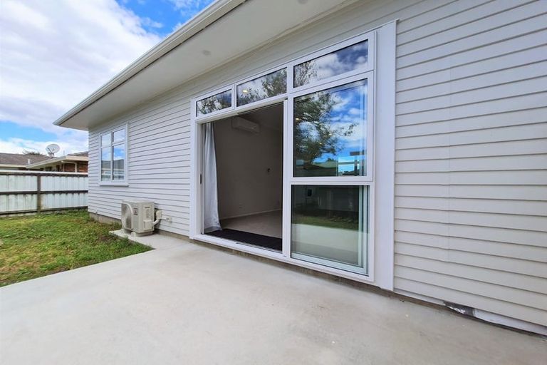 Photo of property in 9 Von Sturmer Street, Mangere East, Auckland, 2024