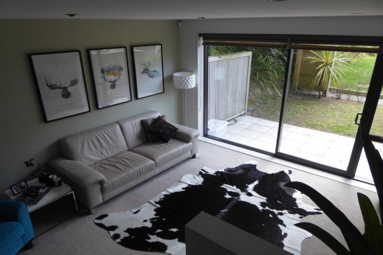 Photo of property in 1/8 Thatcher Crescent, Crofton Downs, Wellington, 6035