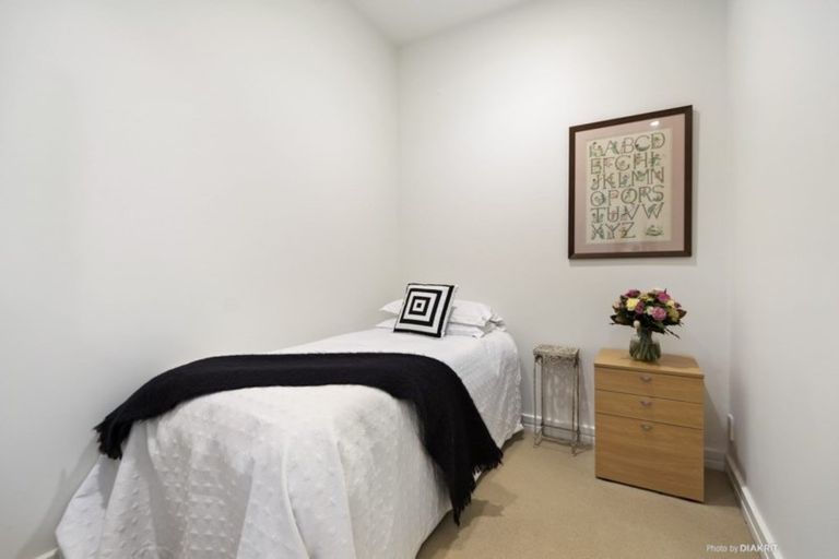 Photo of property in 4/28 Hobson Street, Thorndon, Wellington, 6011