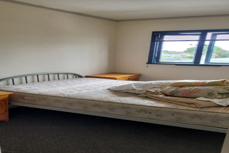 Photo of property in 28 Palmerston Street, Westport, 7825