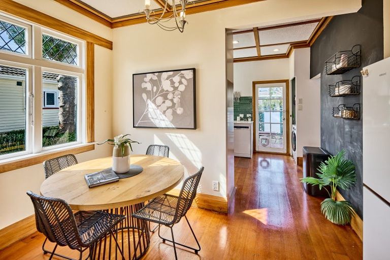 Photo of property in 1/62 Totara Crescent, Woburn, Lower Hutt, 5011